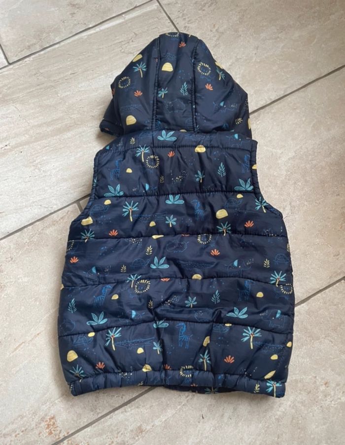 Veste sans manche 2ans - photo numéro 2