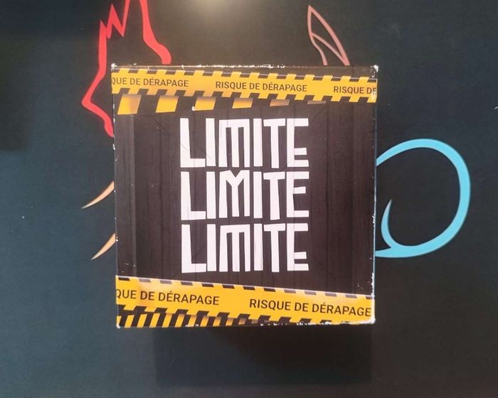 Jeu Limite limite limite version noire + de 18 ans