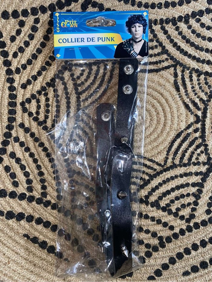 Collier de pank neuf