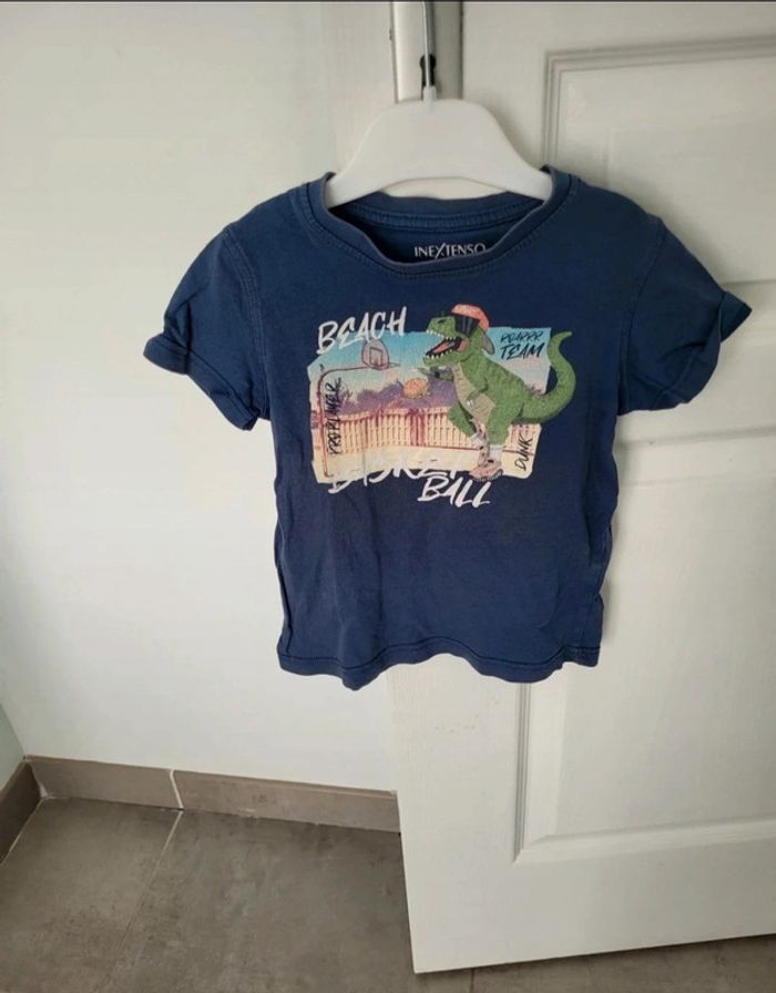 T shirt garçon manches courtes motif dinosaure 4 ans