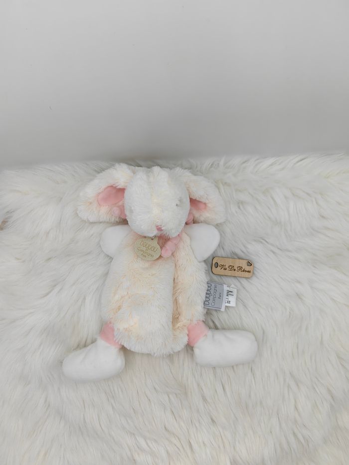 Doudou lapin Bonbon plat en velours blanc et rose Doudou et Compagnie DC2122. - photo numéro 5
