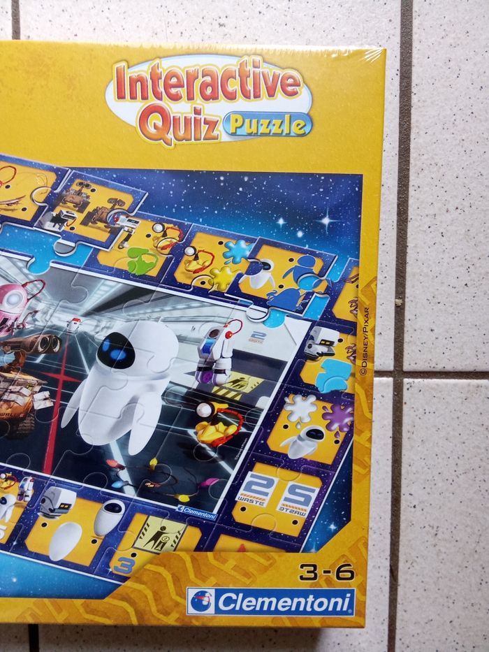 Boîte de jeu, Disney Pixar,  Puzzle neuf sous blister WALL-E, interactif,  clementoni  stylo  dès 3 ans, cadeau de Noël - photo numéro 2