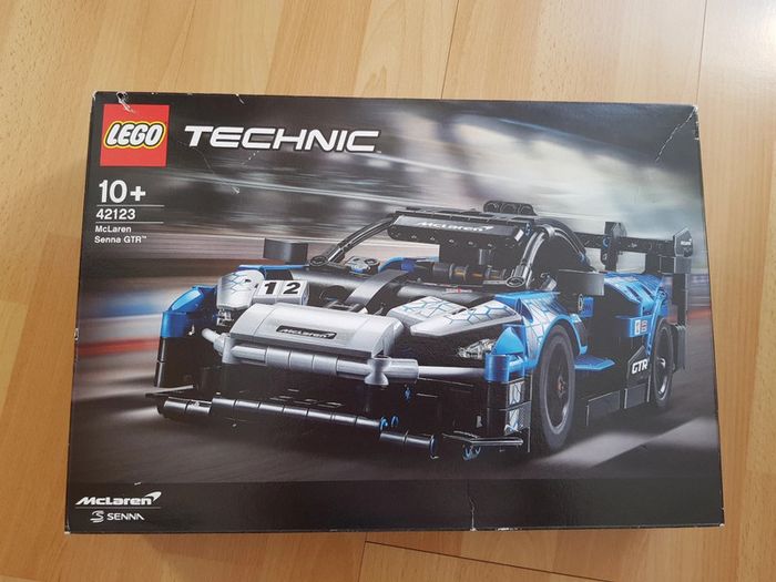 Lego technic 42123 Mclaren senna gtr neuf