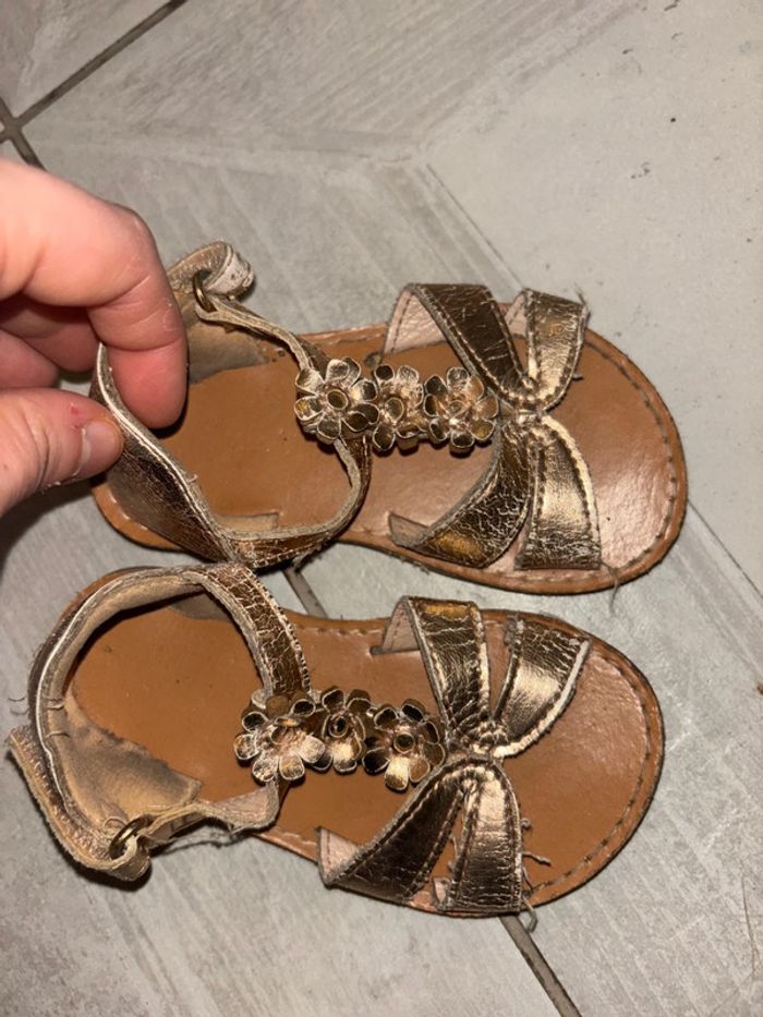Sandales bébé fille, taille 21 - photo numéro 3