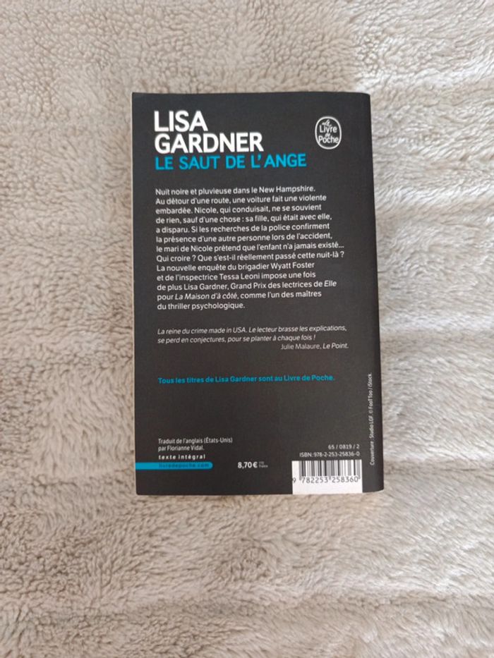 Le saut de l'ange de Lisa Gardner - photo numéro 2