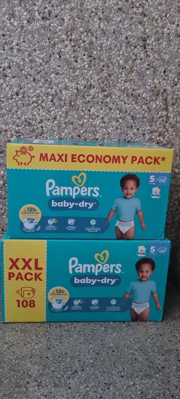 Couches pampers Taille 5