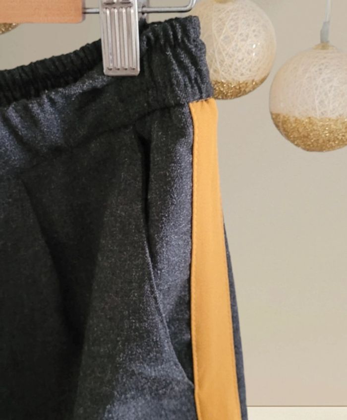 Pantalon Pull and Bear Taille 38 - photo numéro 3