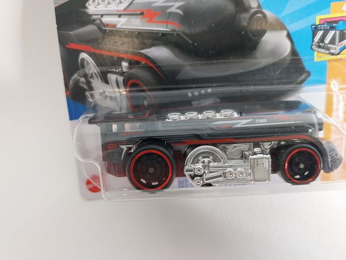 Hot Wheels Ultimate West Coast Flyer Let' Race Série Netflix - photo numéro 2