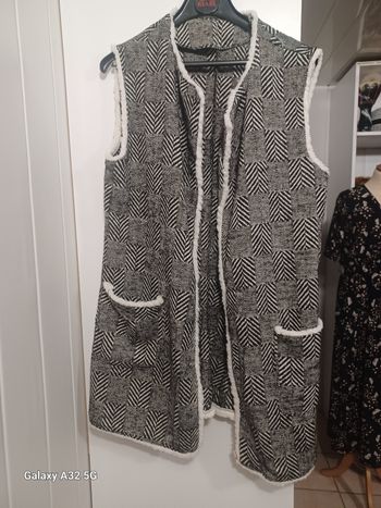Gilet long sans manches 
