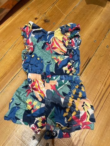 Adorable combinaison six mois