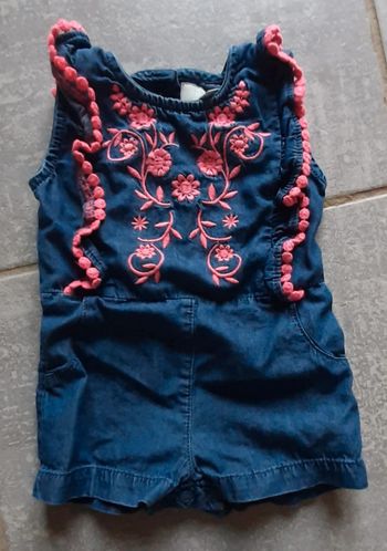 Combi short légère fille primark 0-3 mois 62cm