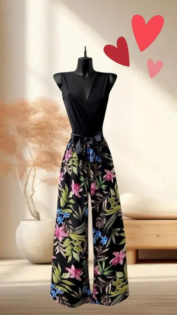 Combinaison estivale taille unique avec fleurs roses et bleues