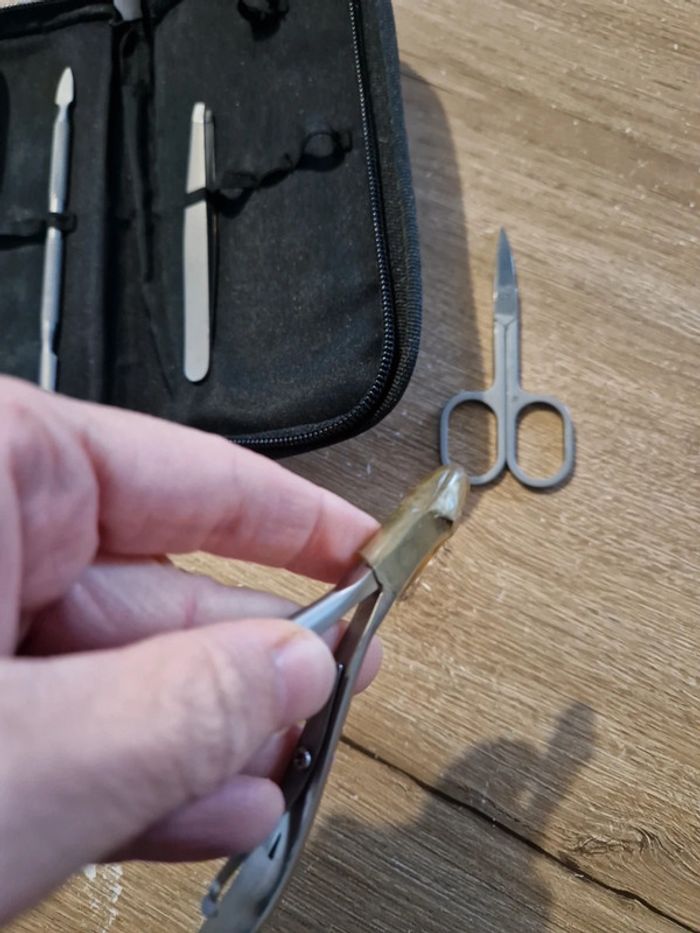 Trousse manucure - photo numéro 3