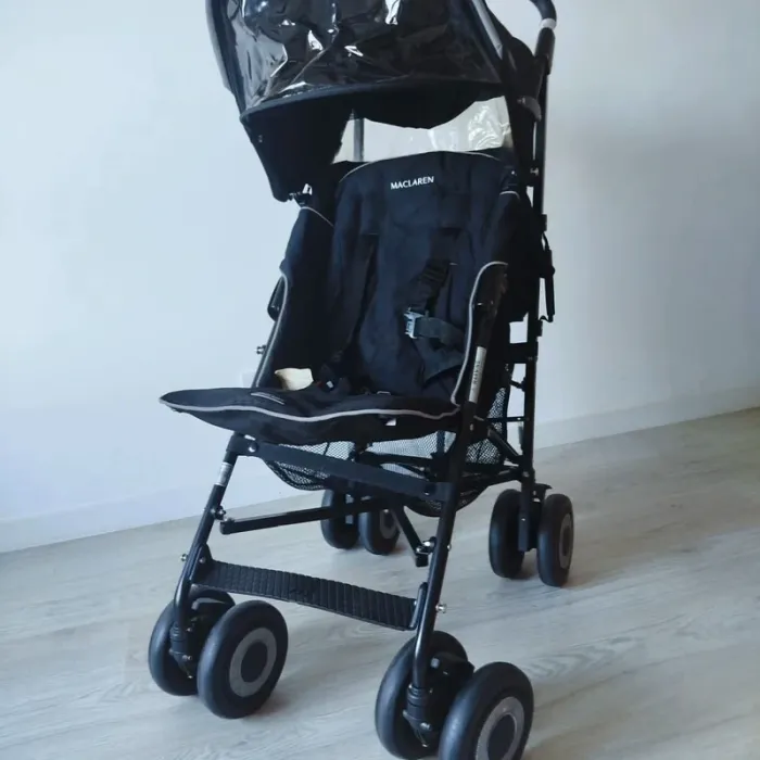 Carrinho de bebê Maclaren