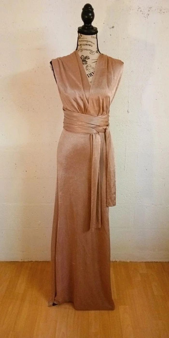 🌸 Robe longue rose poudrée multipositions – TFNC – Taille S – Bon état - photo numéro 8