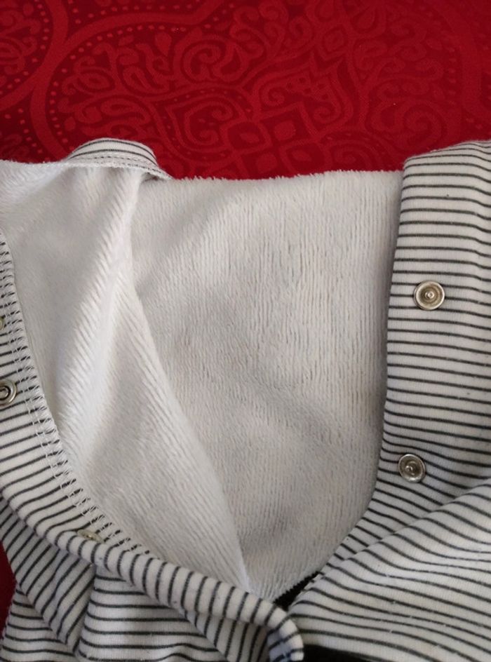 Lot de 2 pyjamas 9 mois - photo numéro 5