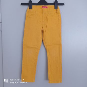Pantalon ocre 7ans