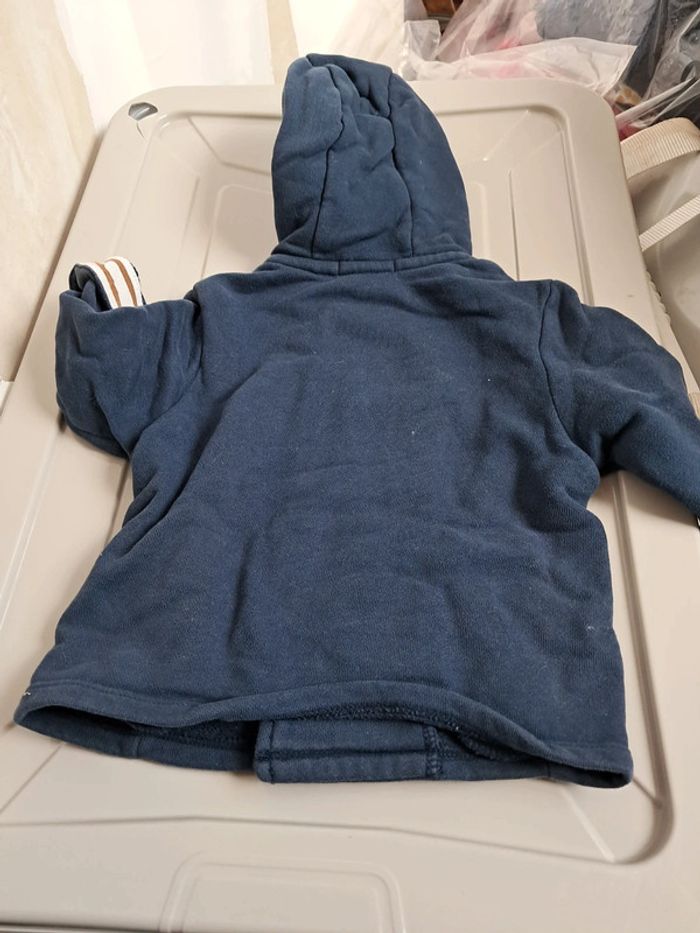 Petite veste à boutons - photo numéro 2