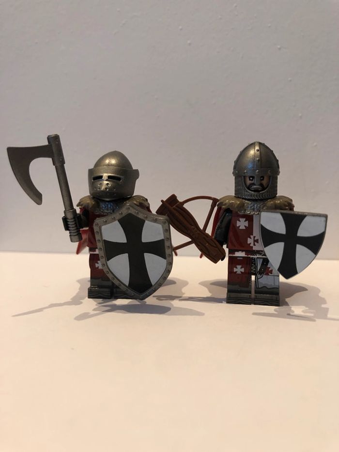 Figurine type lego 4 soldats templiers. Templiers - photo numéro 3