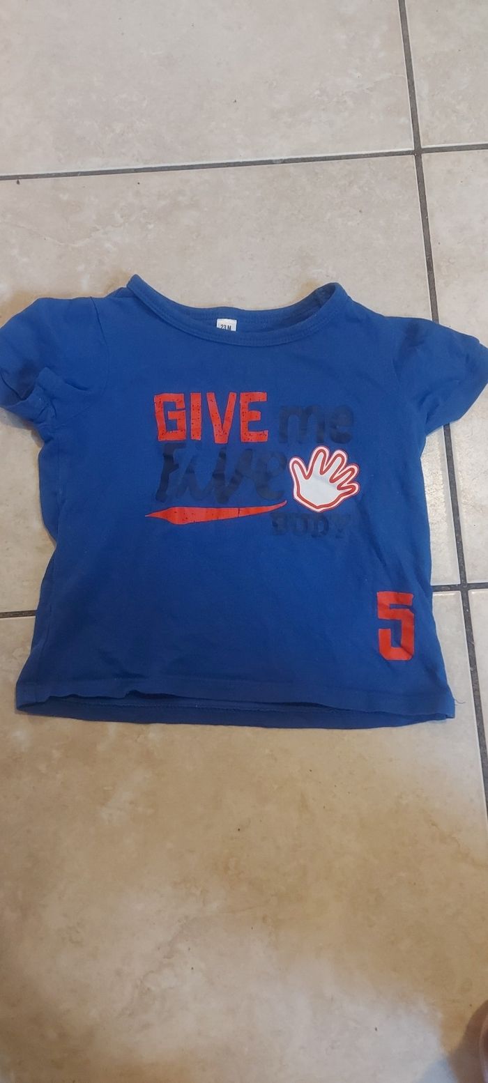 T-shirt