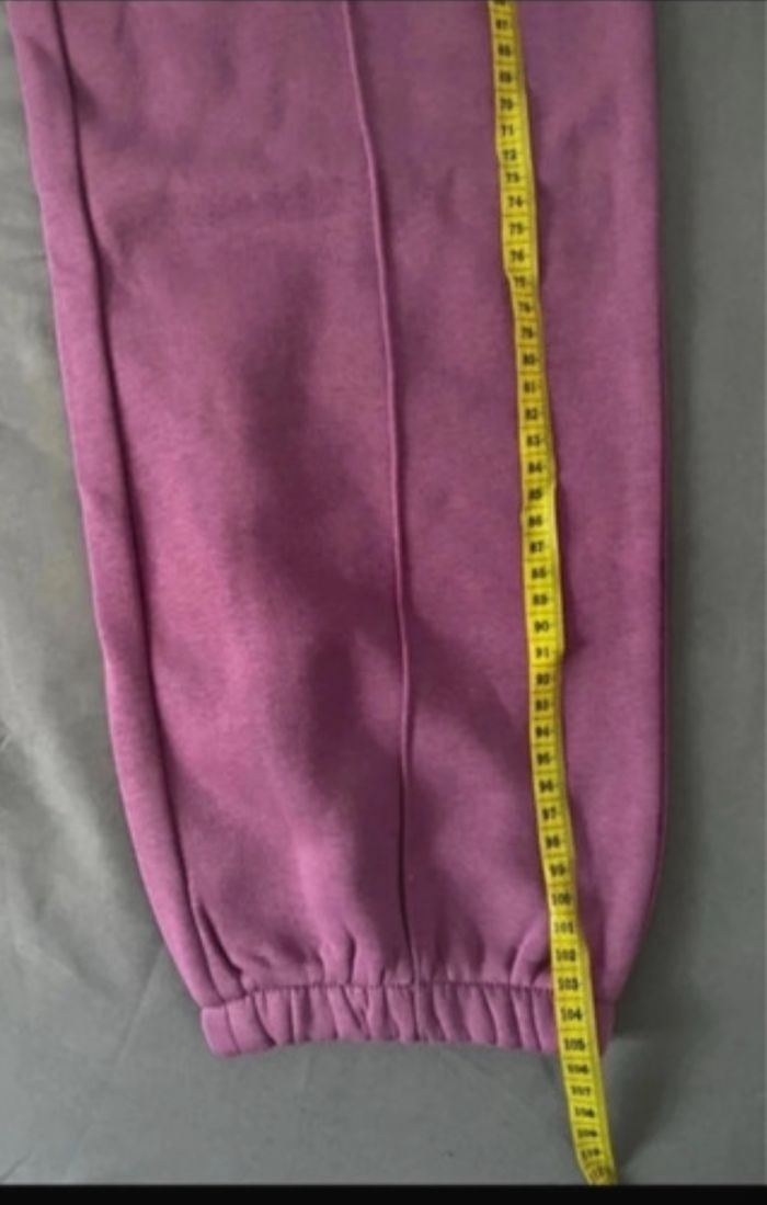 Jogging Nike oversize taille XL qui corresponde à du (42/44) neuf - photo numéro 10