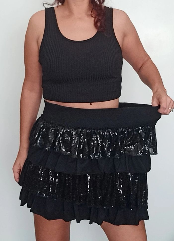 Jupe noire volants et sequins 46/48 - photo numéro 7