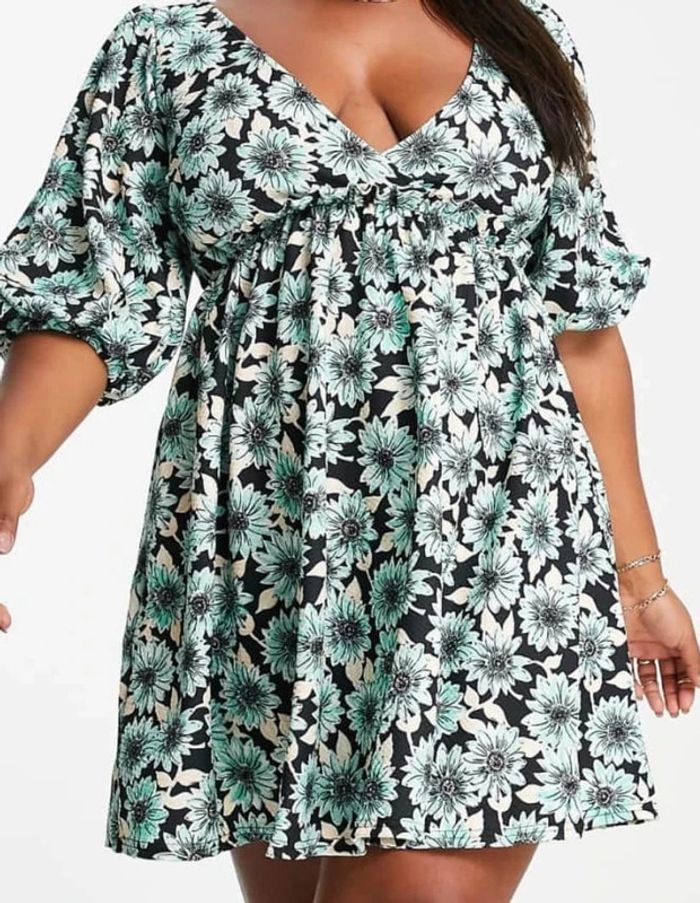 Robe cache-coeur à fleurs Asos Taille S - photo numéro 5