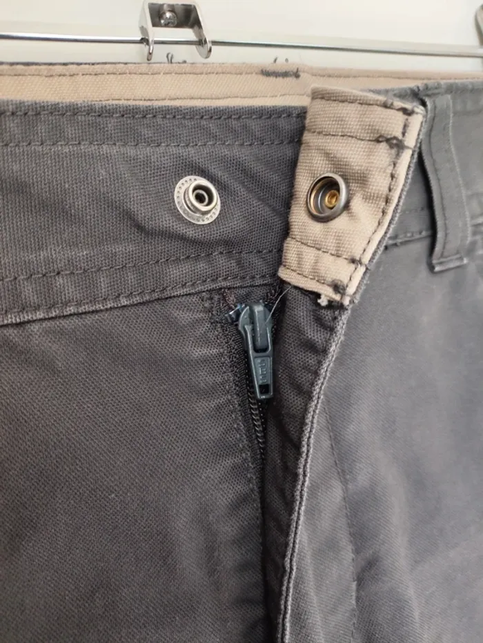Short Quechua gris – Taille S/M, bon état. - photo numéro 6