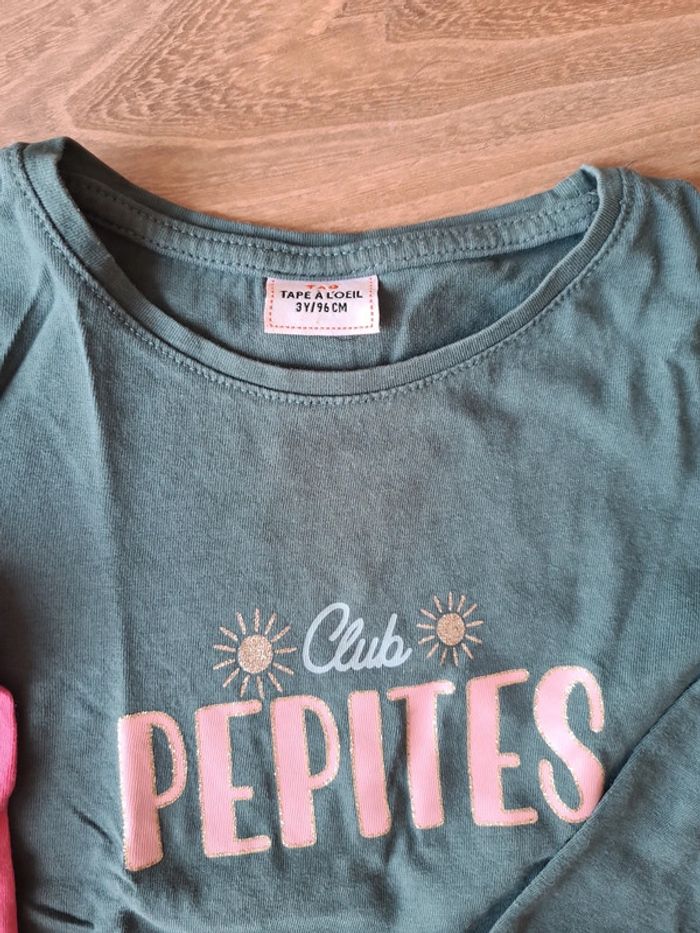 2 t-shirts ML 3 ans - photo numéro 3