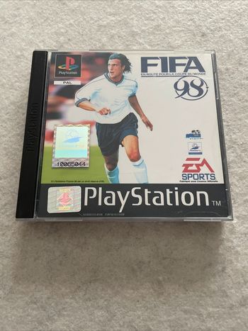 Fifa 98 en route pour la coupe du monde 98 Jeu PS1 Complet FR Comme Neuf