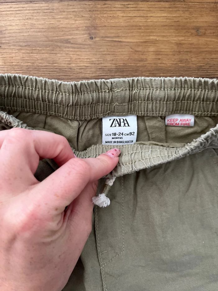 Pantalon en lin Zara kaki 18/24 mois - photo numéro 2