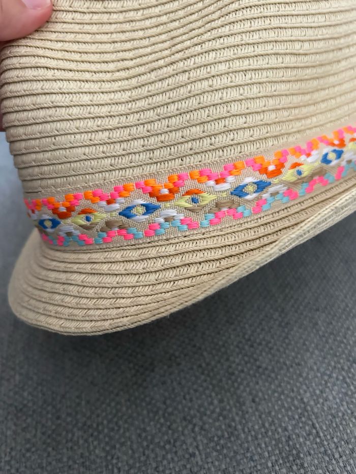 Chapeau femme - photo numéro 2