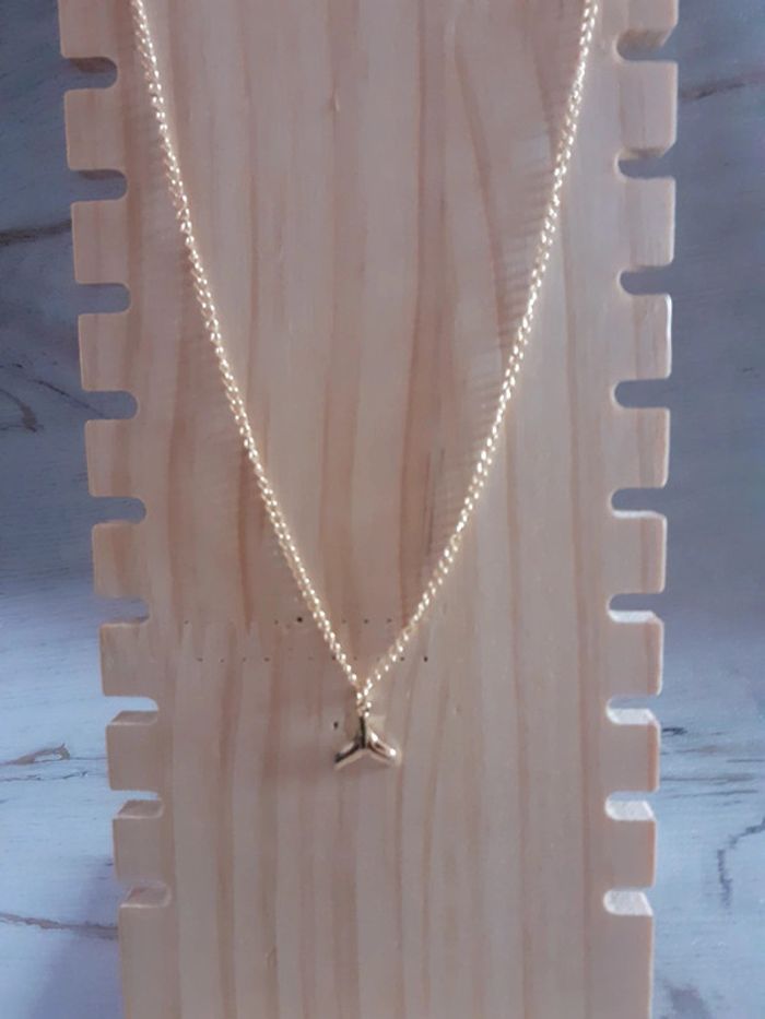 Collier doré 1 moustache