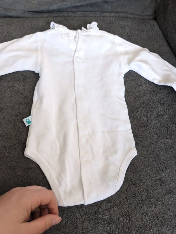 Bodies 6/12 mois - photo numéro 3
