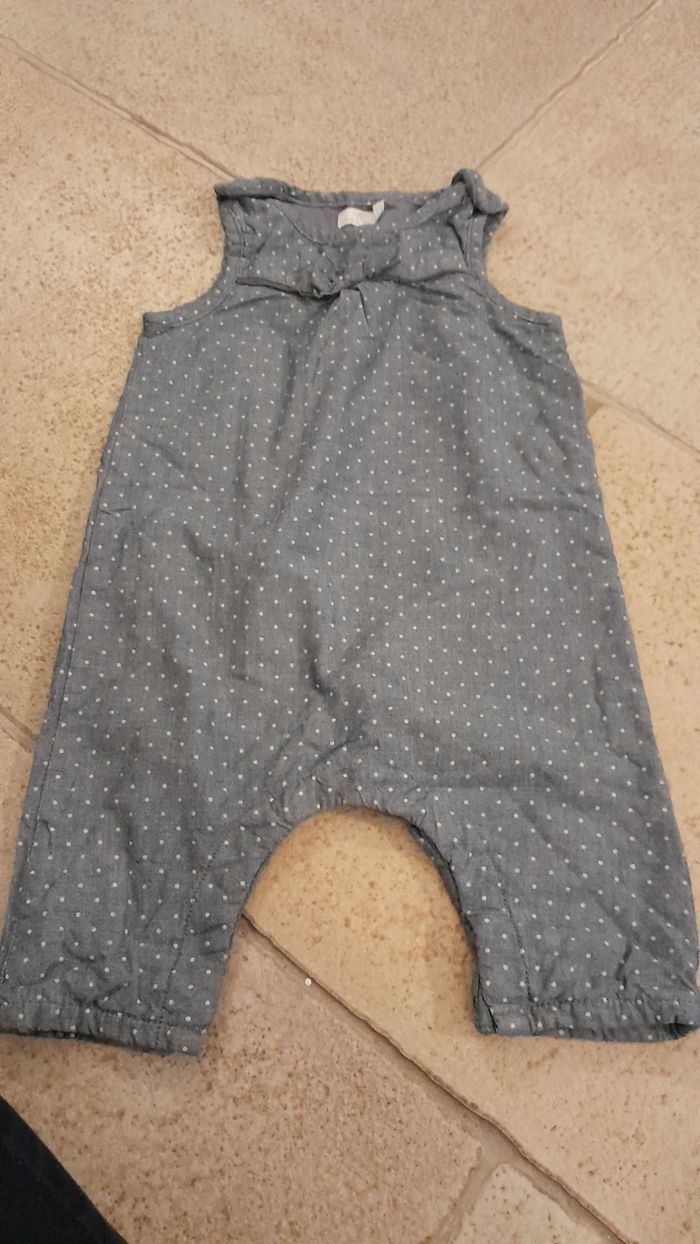 Combinaison tape à l oeil