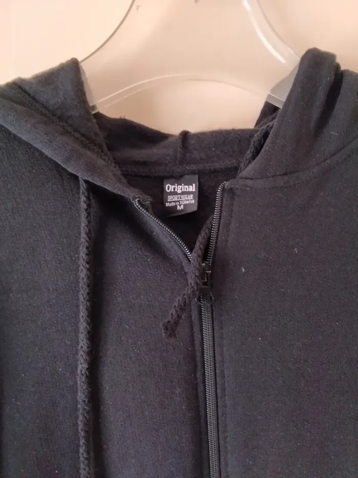 Sweat à capuche (A94) - photo numéro 2