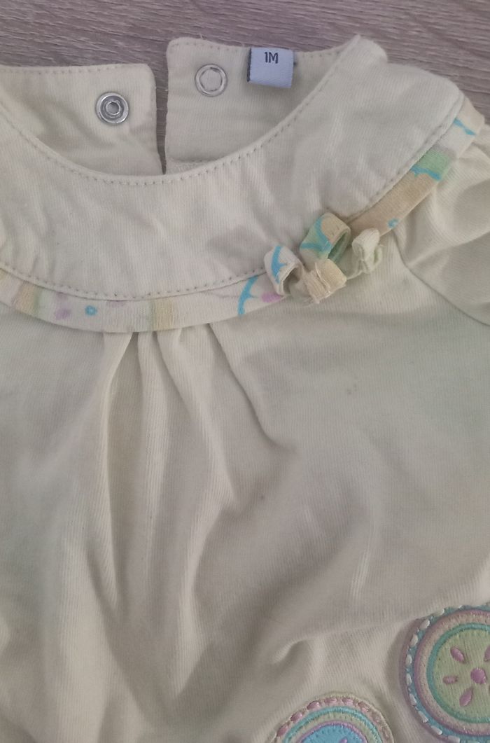 Ensemble combi fille taille 1 mois - photo numéro 3