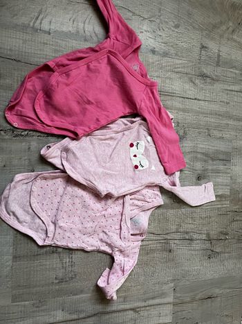 Lot 3 bodies manches longues