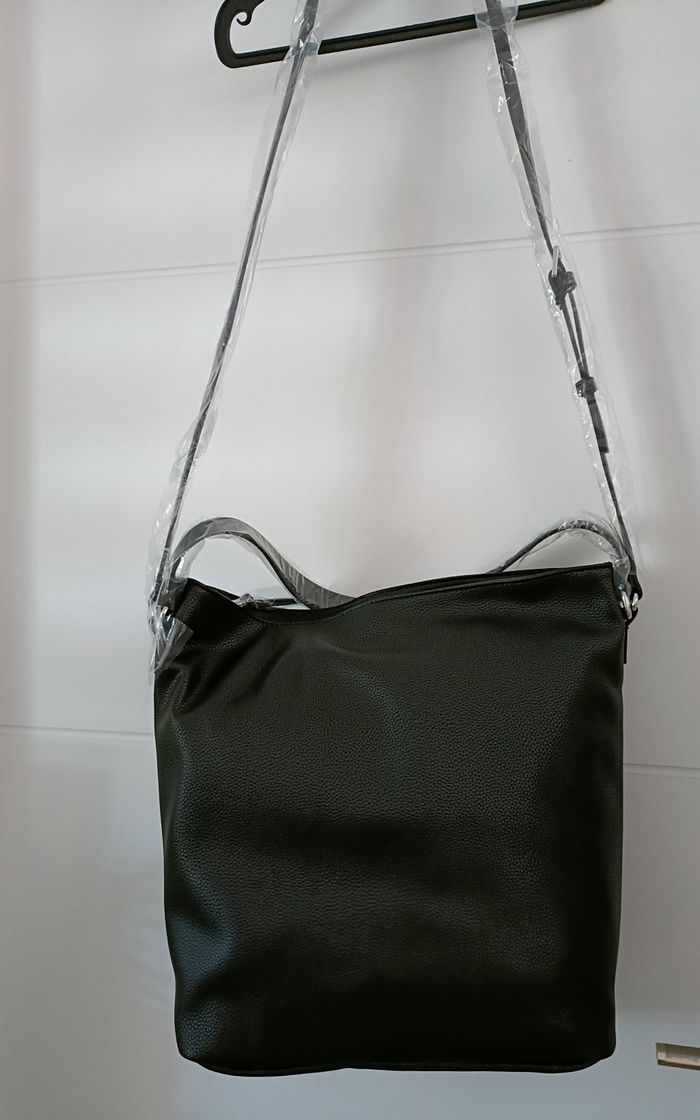 Sac bandoulière femme esprit noir - photo numéro 5