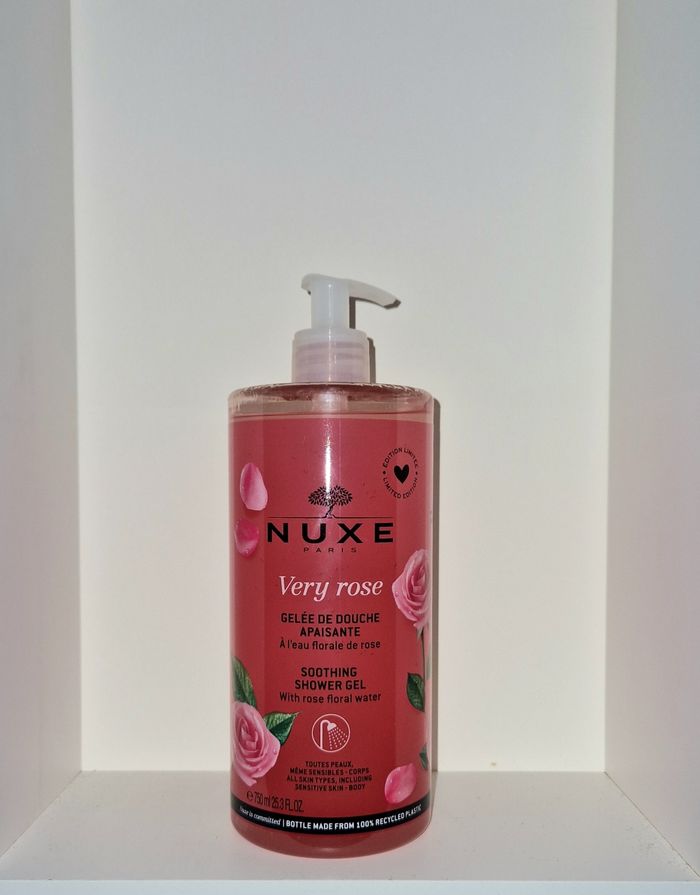 Gel douche Nuxe very rose neuf