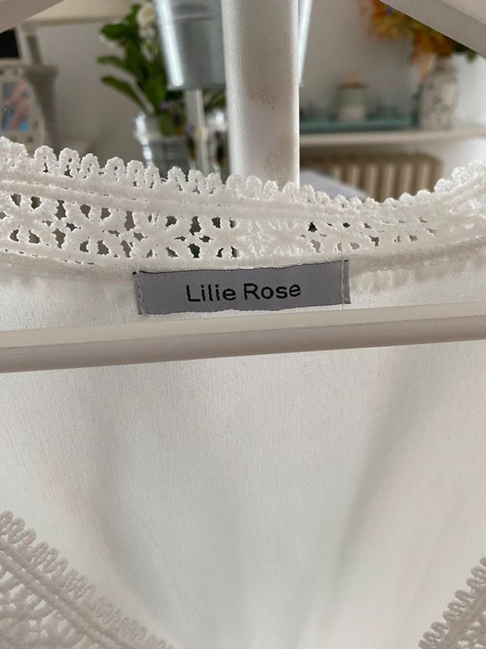 Magnifique robe blanche Lili rose S/M🌸 - photo numéro 5