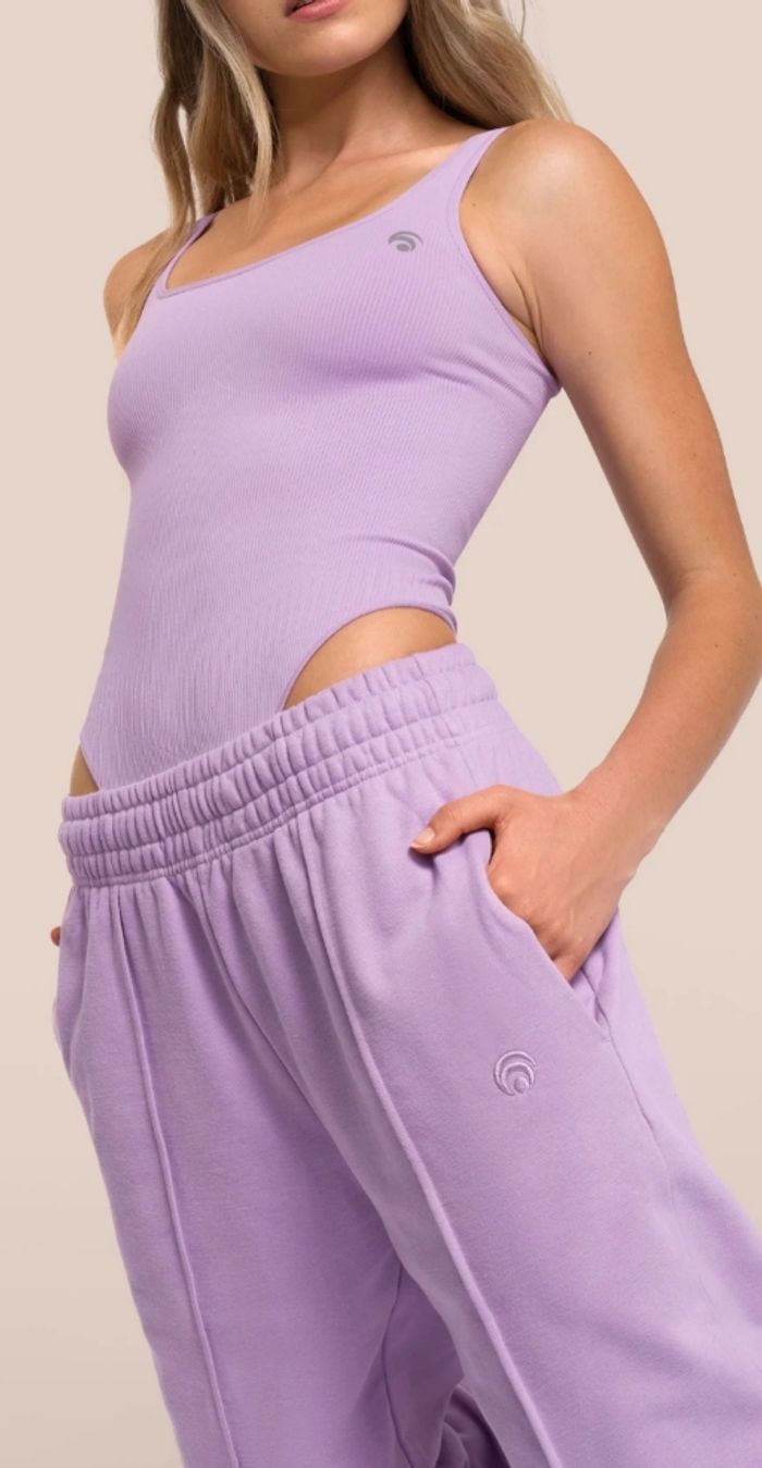 Body gainant sport string