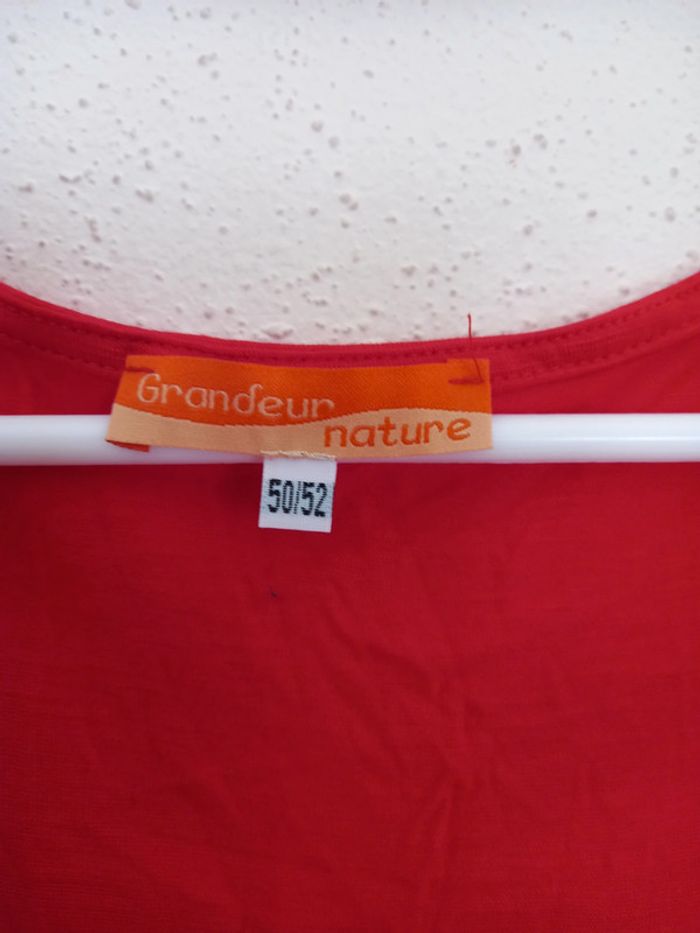 Haut de femmes rouge Taille : 50 /52 - photo numéro 5