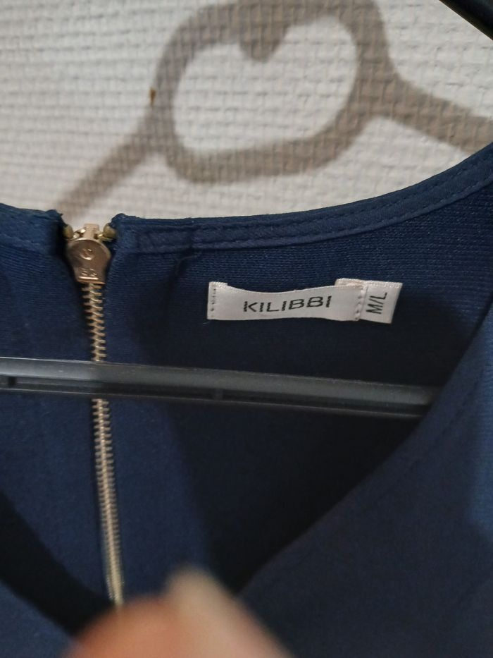 Robe droite bleue marine - photo numéro 4