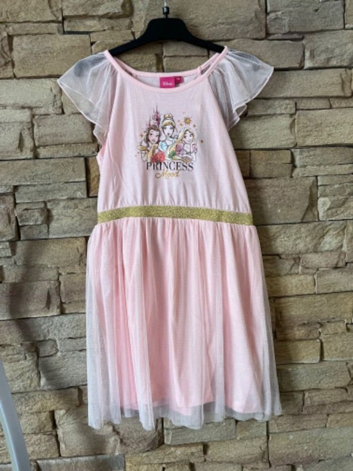 Robe princesse 8 ans neuve