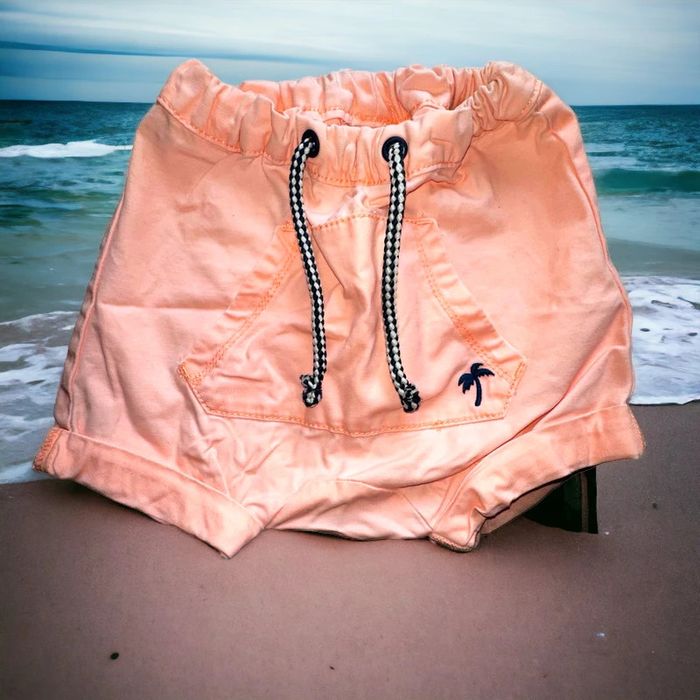 Lot 3 shorts TAO 6 mois TBE (13€) - photo numéro 3