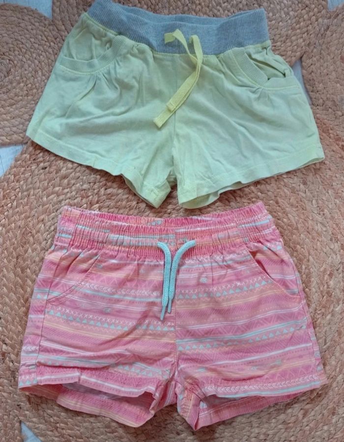 Lot de 2 shorts fille 5 ans