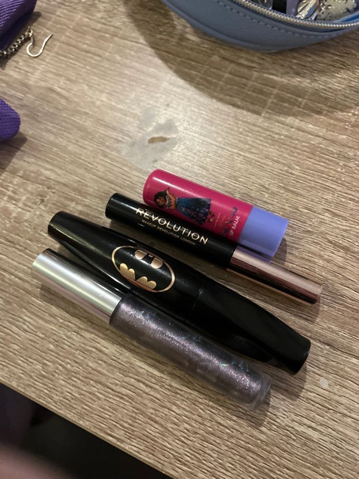 Lot maquillage révolution - photo numéro 2