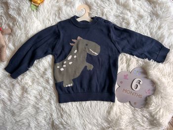 Pull bleu marine motif dinosaure – 6 mois