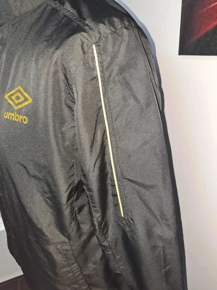 Magnifique veste Umbro - photo numéro 3